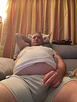 Snapshot of Russirayu chatting on March 2, 2025, 5:23 am Russirayu online show from March 2, 2025, 5:23 am