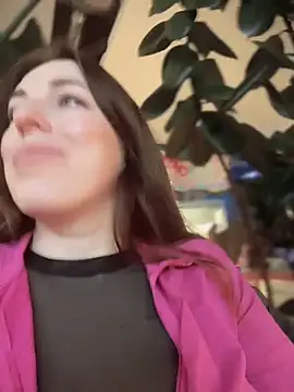 Snapshot of MommmyYummy chatting on February 22, 2026, 1:57 pm MommmyYummy online show from February 22, 2026, 1:57 pm