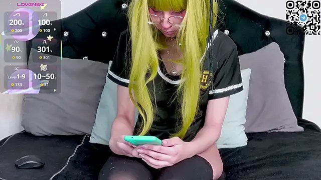 nonawhitemm online show from October 21, 2025, 11:37 pm