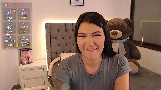 Nicols66 online show from April 30, 2026, 10:25 pm