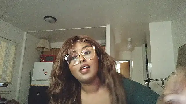 SiminFox online show from October 24, 2025, 11:37 pm