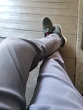 samlord261 online show from November 4, 2025, 7:12 am