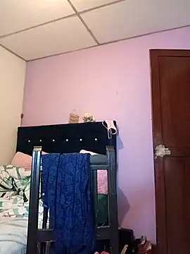 EllisW8 online show from March 29, 2026, 11:23 am