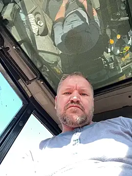 Aronn4 online show from March 21, 2025, 12:39 pm