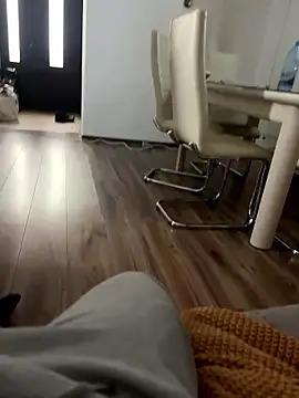 Aronn4 online show from January 13, 2026, 12:31 pm