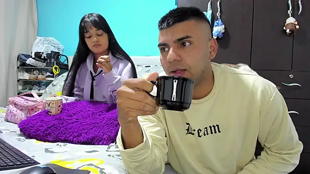 2ScarletandRyan8 online show from February 22, 2026, 11:01 am