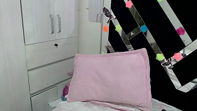 katery wok11 online show from November 13, 2025, 7:01 am