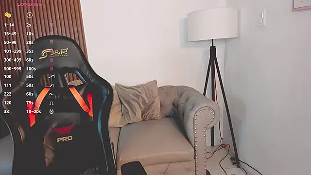 liam collins21 online show from October 14, 2025, 11:44 am