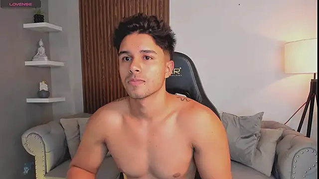 liam collins21 online show from September 9, 2025, 11:41 am