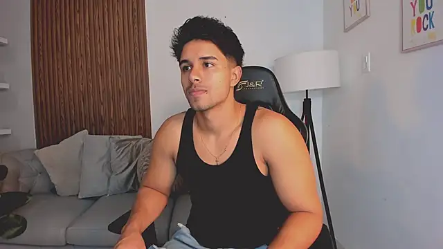 liam collins21 online show from October 2, 2025, 12:08 pm