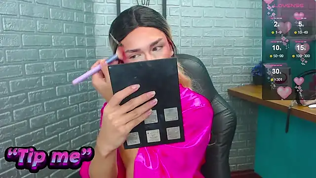 Mike Nourr online show from November 12, 2025, 2:37 am