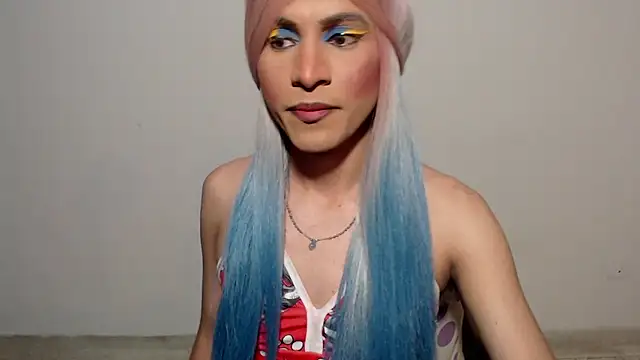 HugeDanex online show from December 5, 2025, 7:07 am