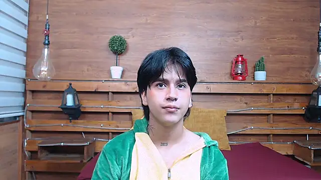 alex 477 online show from October 29, 2025, 11:31 am