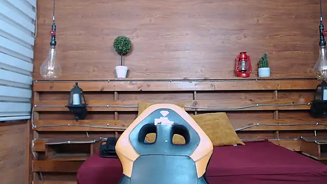 alex 477 online show from October 22, 2025, 11:31 am