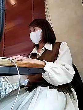 Snapshot of Michiko1 chatting on March 8, 2025, 5:49 am Michiko1 online show from March 8, 2025, 5:49 am