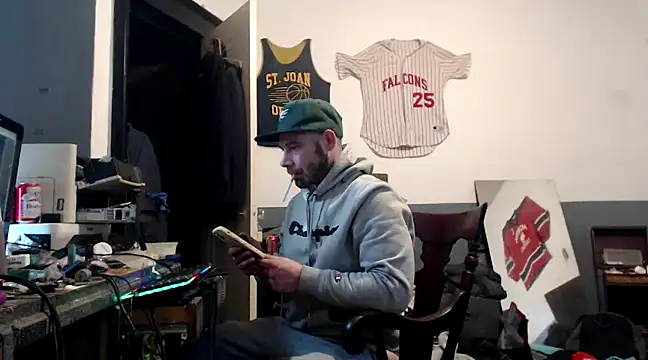 sledge901 online show from January 16, 2025, 7:10 pm