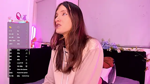 Feniix   online show from February 25, 2026, 5:07 am