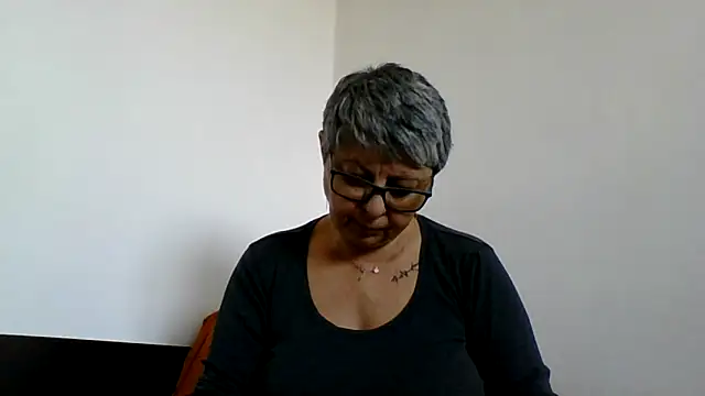 roseblak42 online show from March 14, 2026, 11:38 am