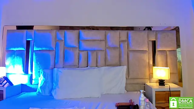 Miss Abigail  online show from February 28, 2026, 1:00 pm