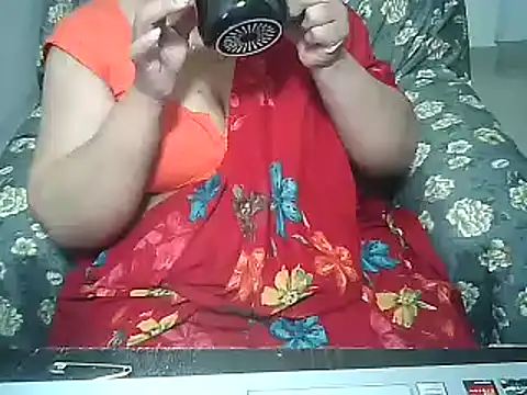 Snapshot of Punambhabisexy chatting on March 18, 2025, 11:20 pm Punambhabisexy online show from March 18, 2025, 11:20 pm