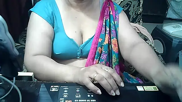 Snapshot of Punambhabisexy chatting on October 14, 2025, 8:09 pm Punambhabisexy online show from October 14, 2025, 8:09 pm