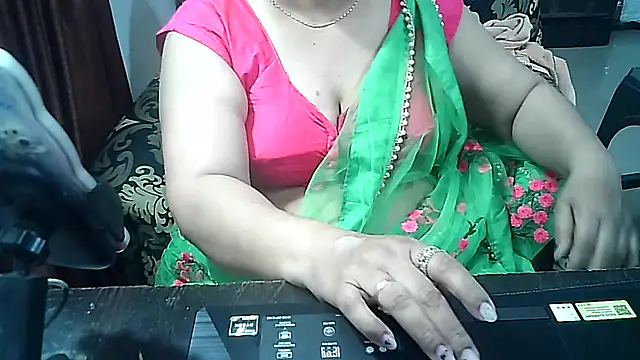 Snapshot of Punambhabisexy chatting on October 5, 2025, 5:58 pm Punambhabisexy online show from October 5, 2025, 5:58 pm