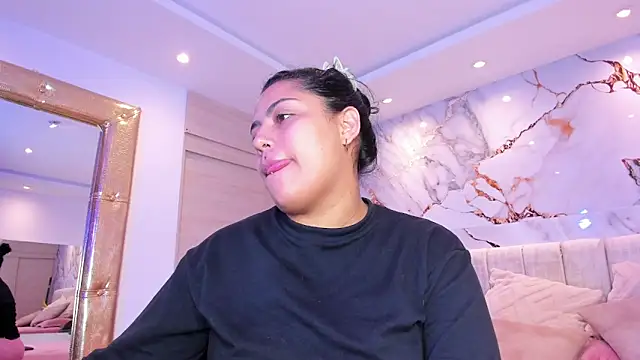 kiana cream online show from January 10, 2026, 12:00 pm