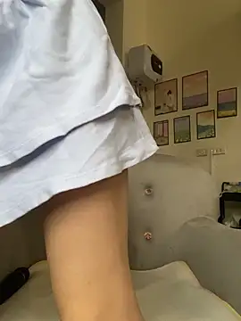 Ruby bear online show from February 5, 2026, 4:08 am