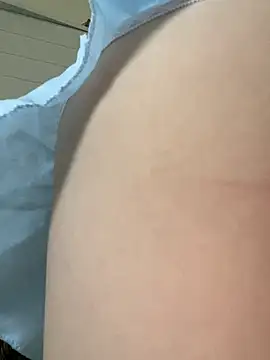 Ruby bear online show from October 5, 2025, 4:36 am