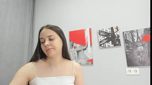 Tiny JuJu online show from February 3, 2026, 1:16 am