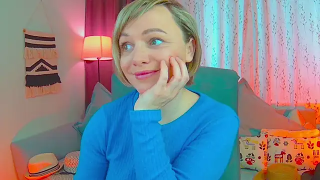 NandiSmile online show from March 13, 2025, 1:29 pm