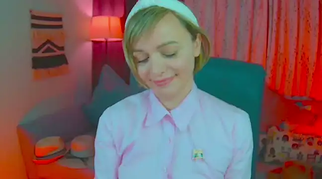 NandiSmile online show from March 7, 2025, 8:00 pm