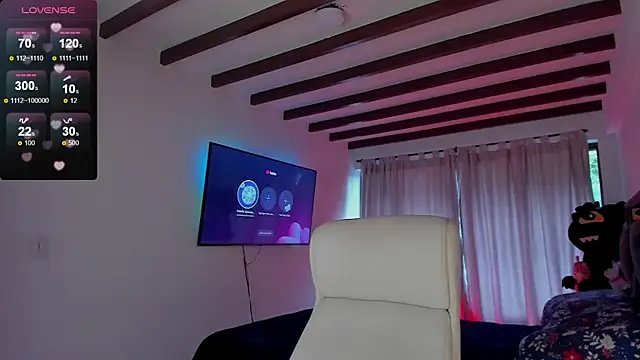 natashasweet online show from December 22, 2025, 9:48 pm