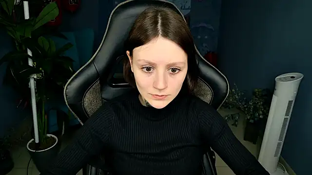 Snapshot of VeliraBraitberg chatting on March 12, 2025, 11:10 am VeliraBraitberg online show from March 12, 2025, 11:10 am