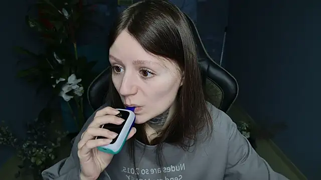 Snapshot of VeliraBraitberg chatting on February 26, 2025, 5:03 am VeliraBraitberg online show from February 26, 2025, 5:03 am