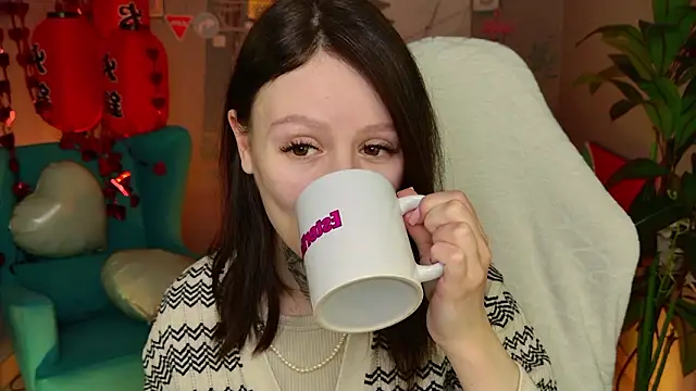 VeliraBraitberg online show from February 12, 2026, 1:11 pm