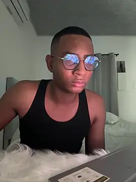 Snapshot of Arwens_bell08 chatting on February 16, 2025, 4:09 am Arwens bell08 online show from February 16, 2025, 4:09 am