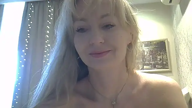 ZarinaSwift online show from March 1, 2026, 7:19 am