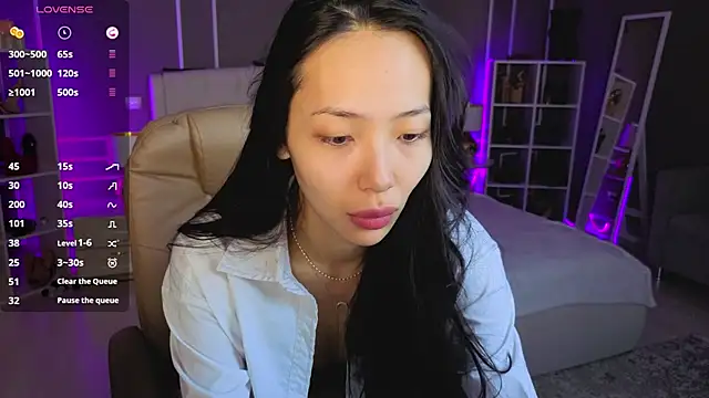 Snapshot of _MIURA_ chatting on February 4, 2026, 1:00 am MIURA online show from February 4, 2026, 1:00 am