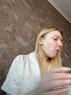 Snapshot of AmmyHot chatting on February 4, 2026, 4:07 am AmmyHot online show from February 4, 2026, 4:07 am