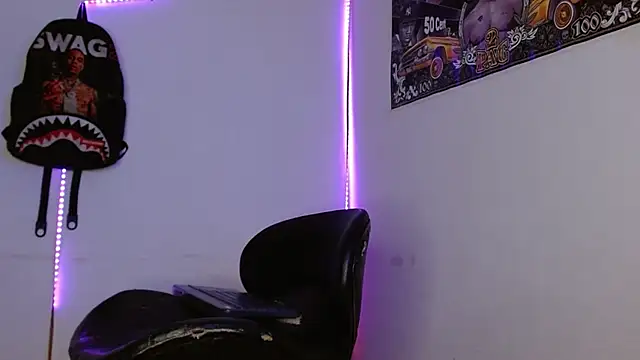 Snapshot of king__Black chatting on March 21, 2026, 3:30 am king Black online show from March 21, 2026, 3:30 am