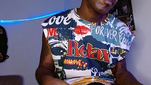 Snapshot of king__Black chatting on March 4, 2026, 7:16 am king Black online show from March 4, 2026, 7:16 am