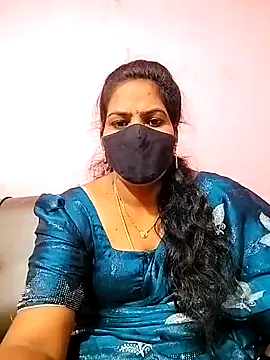 melina214 online show from October 27, 2025, 3:51 am