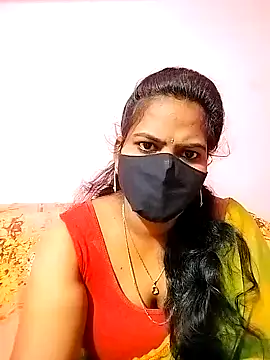 Snapshot of melina214 chatting on February 5, 2025, 3:13 am melina214 online show from February 5, 2025, 3:13 am