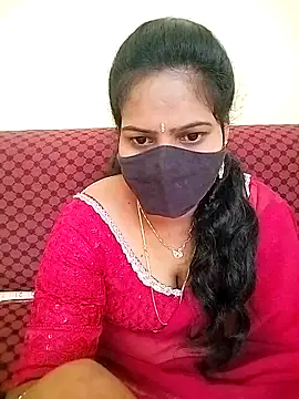 Snapshot of melina214 chatting on March 7, 2026, 3:35 am melina214 online show from March 7, 2026, 3:35 am