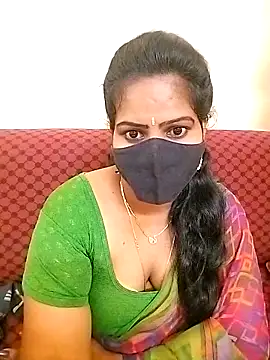 Snapshot of melina214 chatting on March 9, 2026, 4:54 pm melina214 online show from March 9, 2026, 4:54 pm