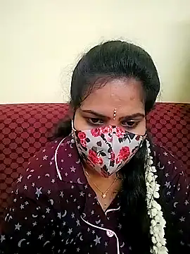 Snapshot of melina214 chatting on March 24, 2026, 6:19 pm melina214 online show from March 24, 2026, 6:19 pm