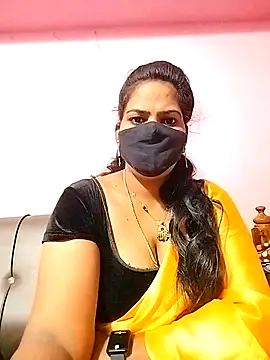 melina214 online show from November 9, 2025, 3:32 am