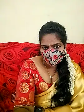 Snapshot of melina214 chatting on April 1, 2026, 5:21 pm melina214 online show from April 1, 2026, 5:21 pm