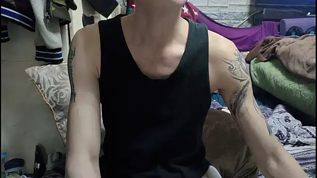 JJjing online show from February 4, 2026, 3:51 pm